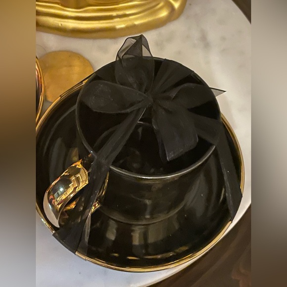 ELEGANCE NWOT Skeletons Cup And Saucer Set Black W/Gold Trim 🖤💛💀💛🖤 - Picture 6 of 8